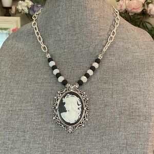 Elegant Silver and Black Cameo Necklace